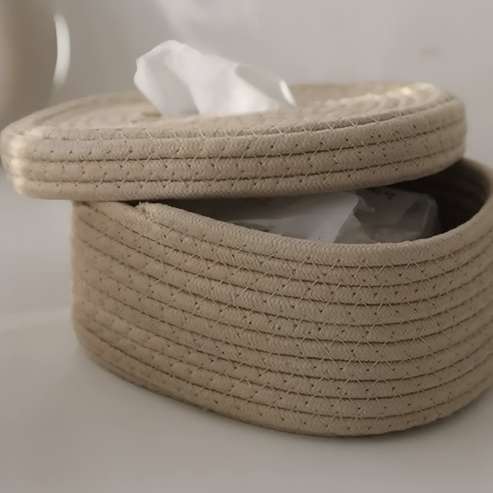 TissuElegance - Oval Cushion Tissue Holder