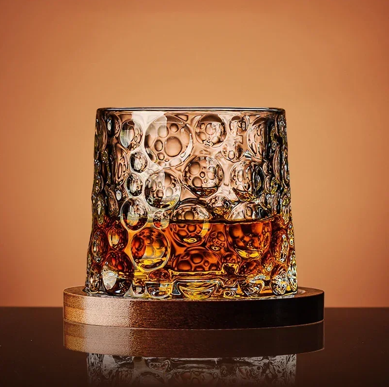 WhiskeySpin - Premium Rotating Whiskey Glass