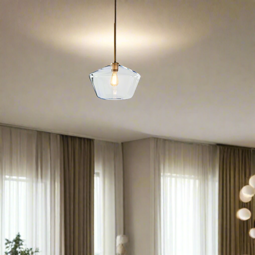 LumaGlow - Elegant Pendant Light made of Clear Glass