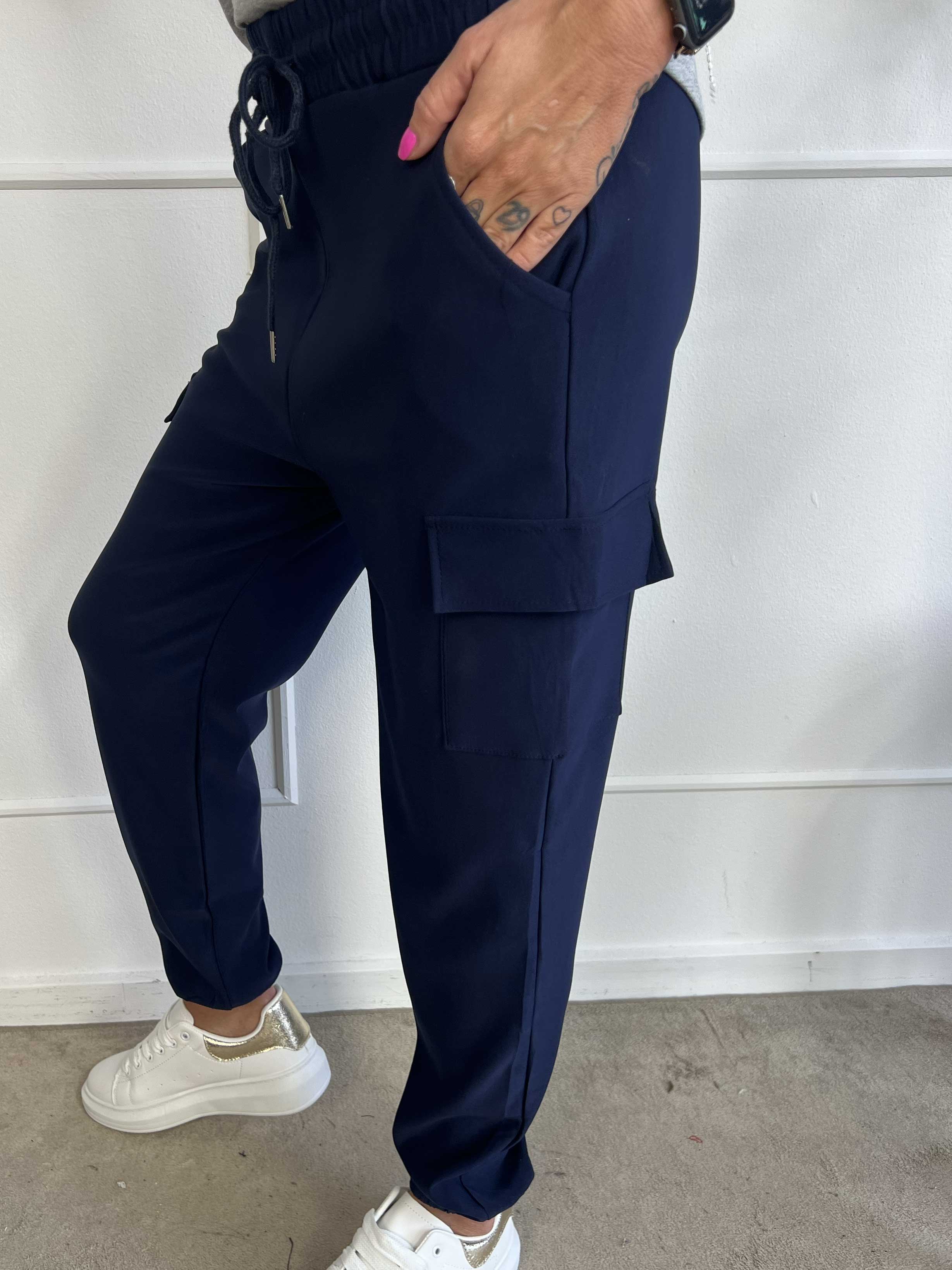 Leslie Women's Cargo Pants