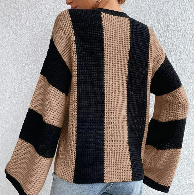 Josefine – Casual sweater with striped pattern and round neckline