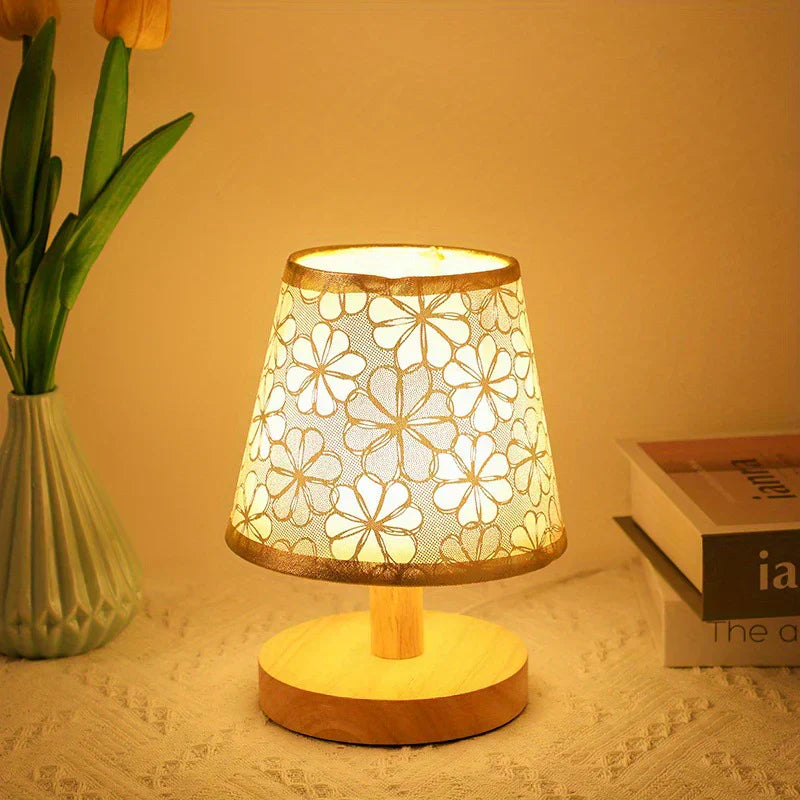 Wood Minimalist Flower Pattern Table Lamp