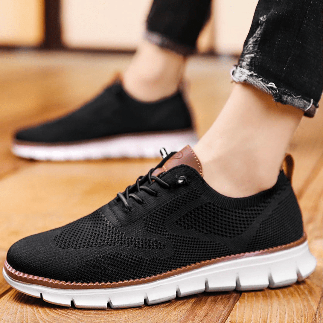 Lightweight and breathable elegant sneakers for men with anti-slip design