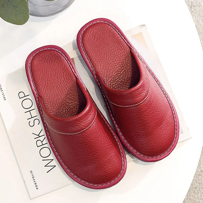 Hugo | Comfortable Vegan Leather Slippers – Luxury & Relaxation