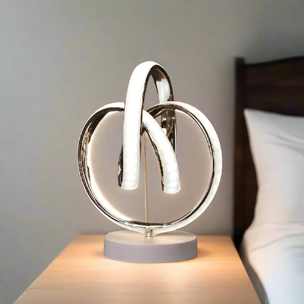 ArcGlow – Minimalist LED Table Lamp with Sleek Arc for Modern Spaces