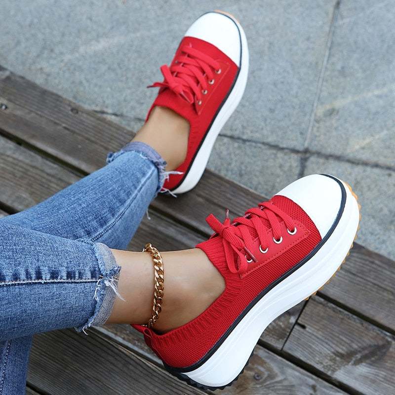 Thora Stylish Sneakers with Thickened Soles and Adjustable Laces