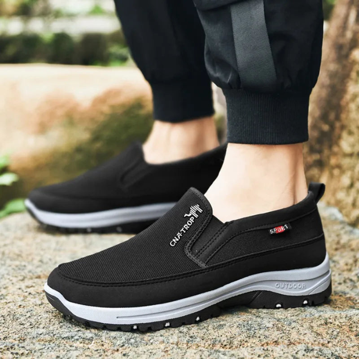 Soren Respected Elgin Men's Slip-On Shoes – Effortless Comfort and Style