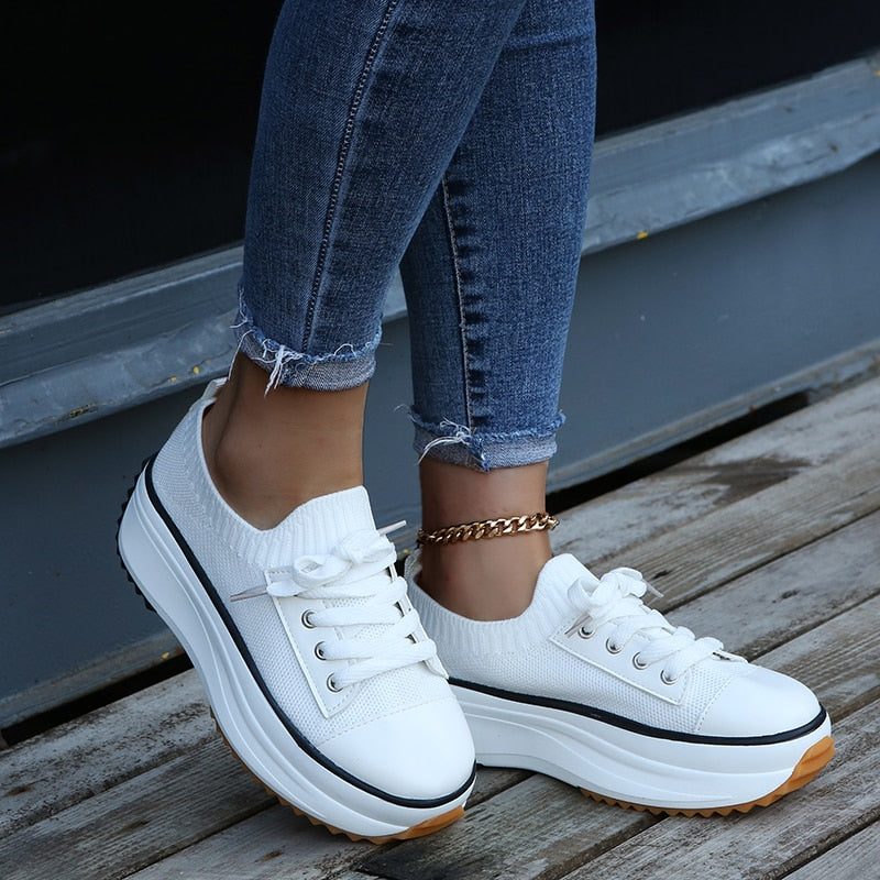 Thora Stylish Sneakers with Thickened Soles and Adjustable Laces