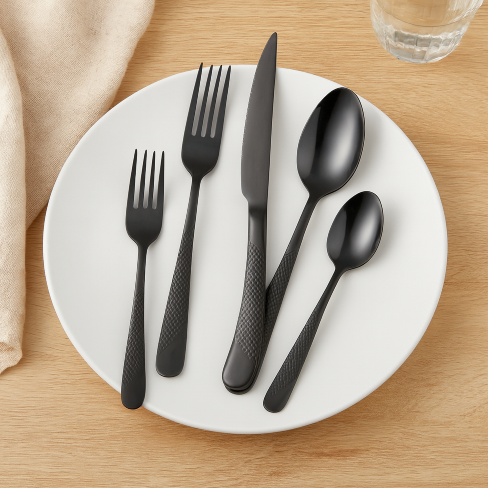 40-Piece Black Stainless Steel Table Service Carver