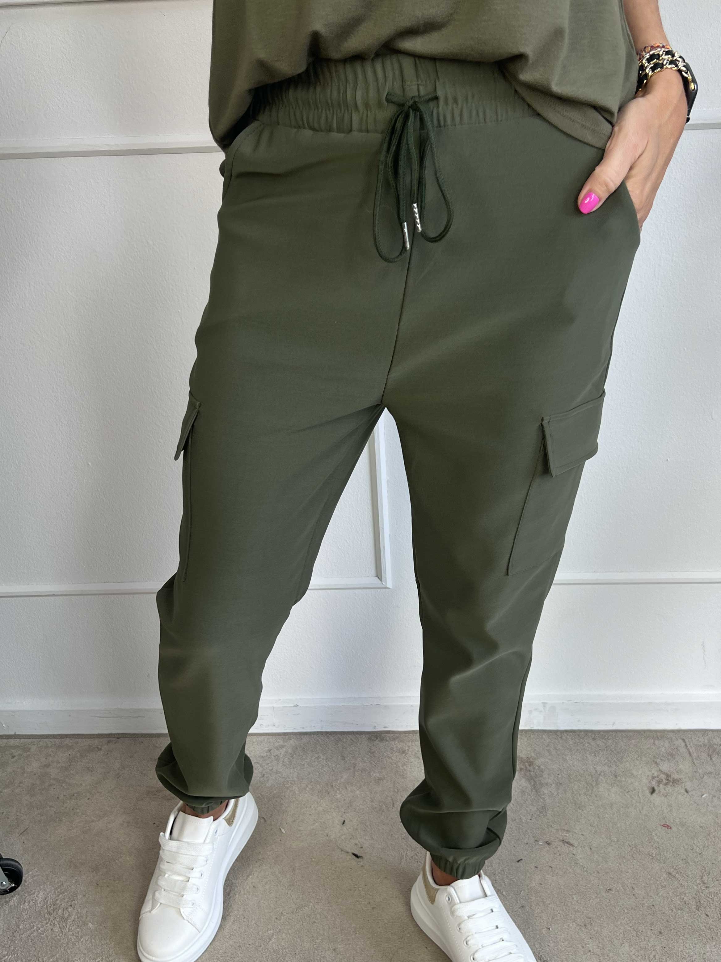 Leslie Women's Cargo Pants
