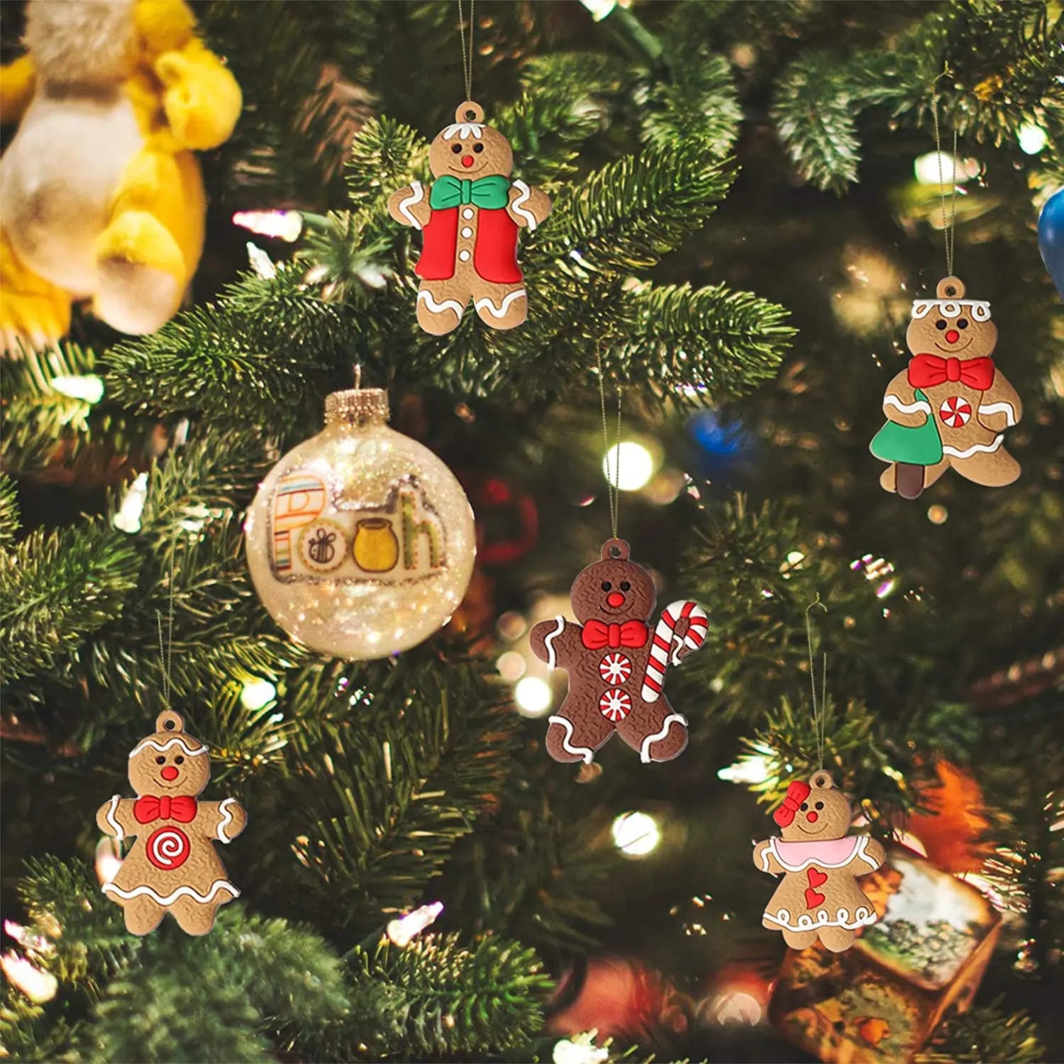 12-piece set with gingerbread man ornaments