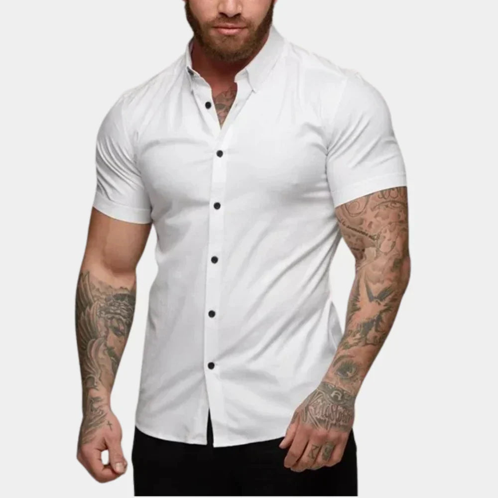 Nohr – Fitted Short Sleeve Shirt with Button Closure and Structured Collar