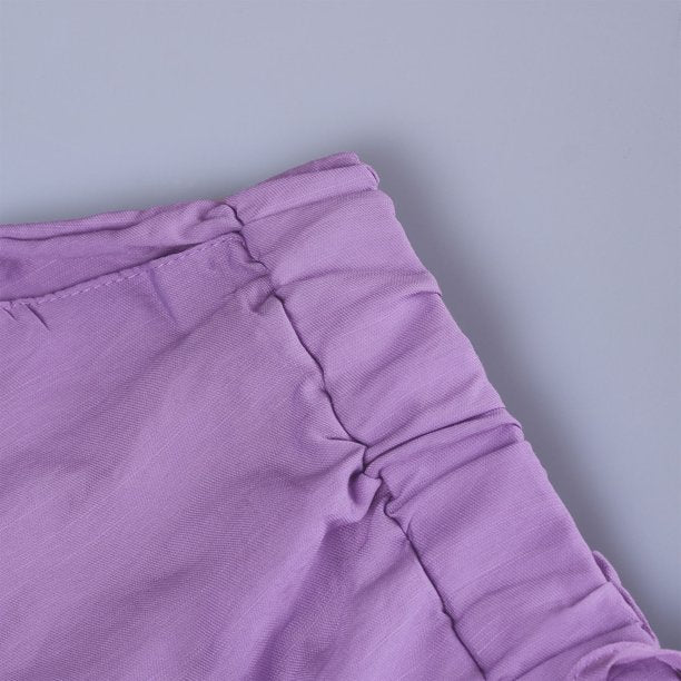 Casual tops and high-waisted mini shorts in two pieces