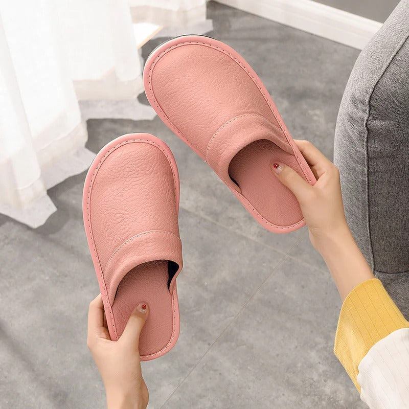 Hugo | Comfortable Vegan Leather Slippers – Luxury & Relaxation
